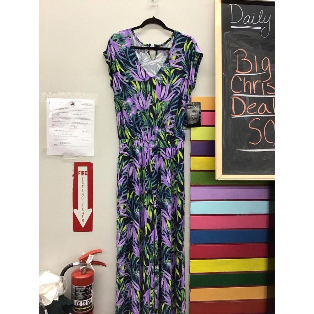 Attitudes by Renee regular como jersey printed jumpsuit navy floral small new